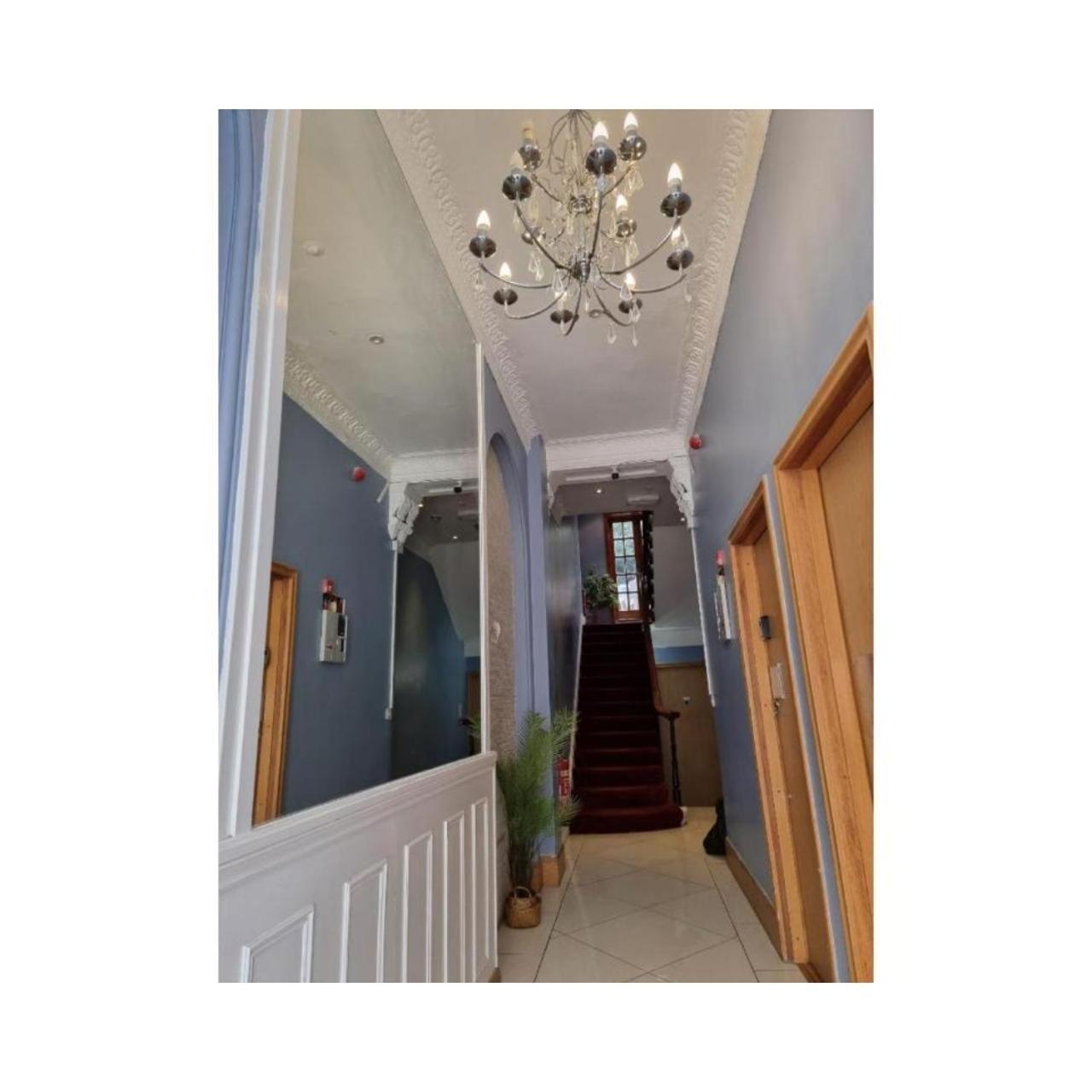F204-Compact 2Nd Flr Studio Fits 2-Near Hyde Park London Eksteriør billede